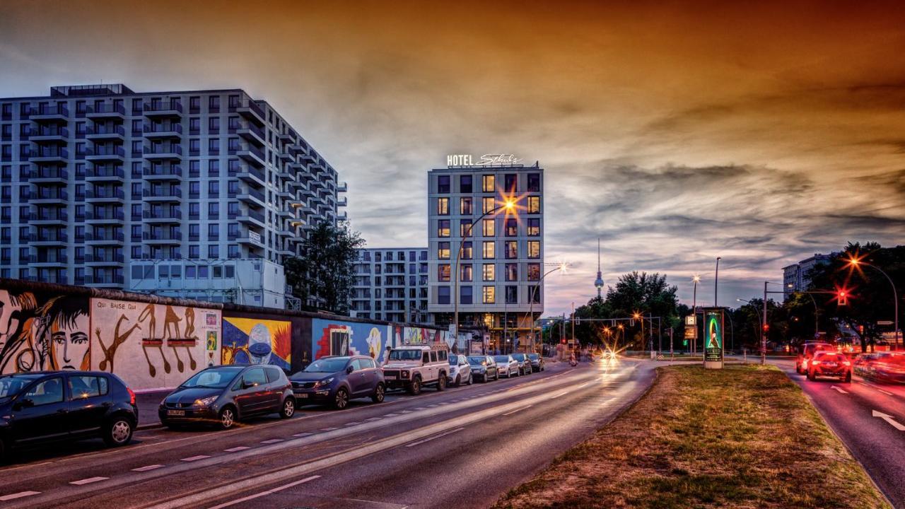 Schulz Hotel Berlin Wall At The East Side Gallery Exterior photo